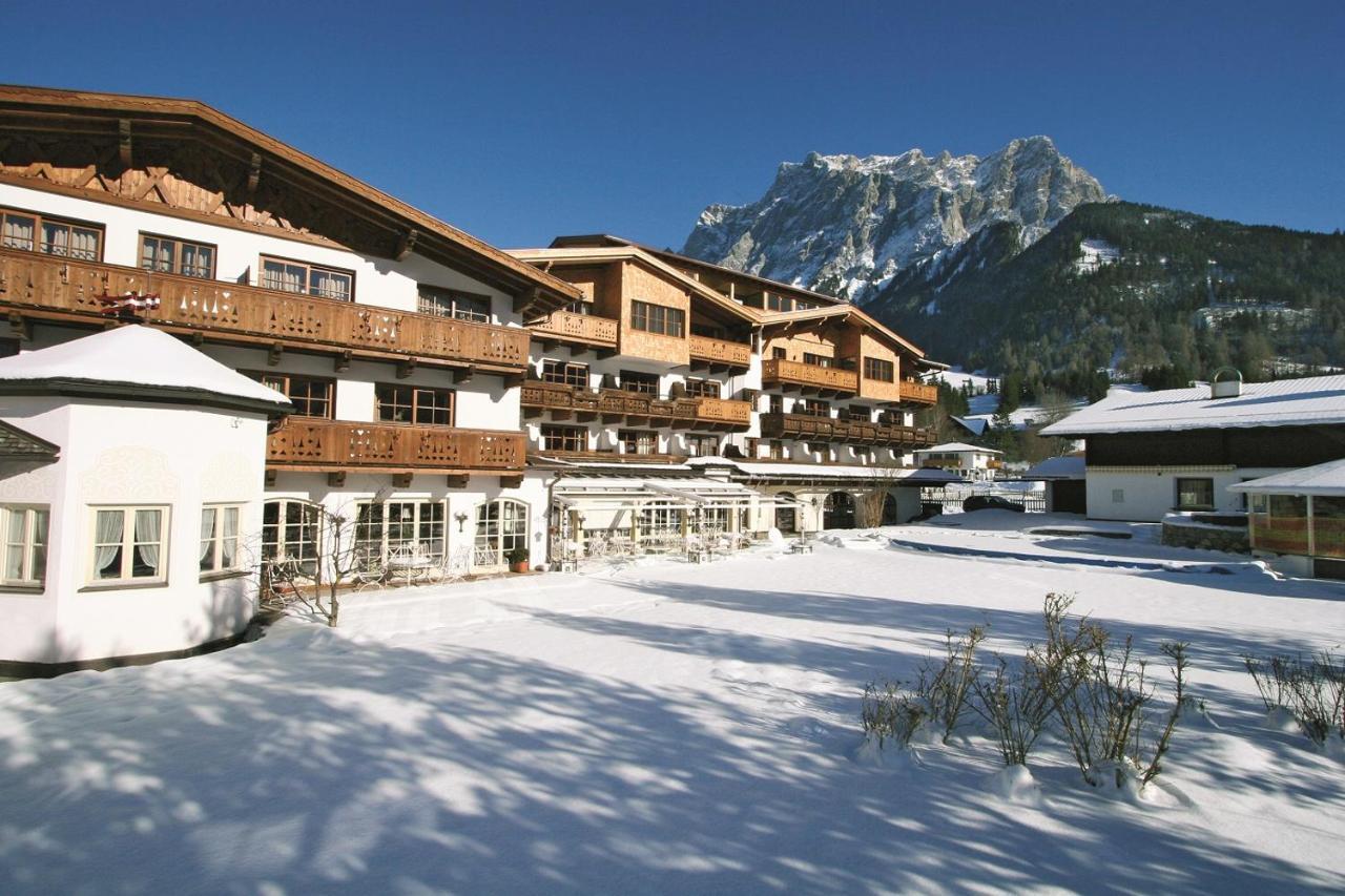 Hotel Tirolerhof - Familotel Zugspitze Ehrwald Eksteriør bilde