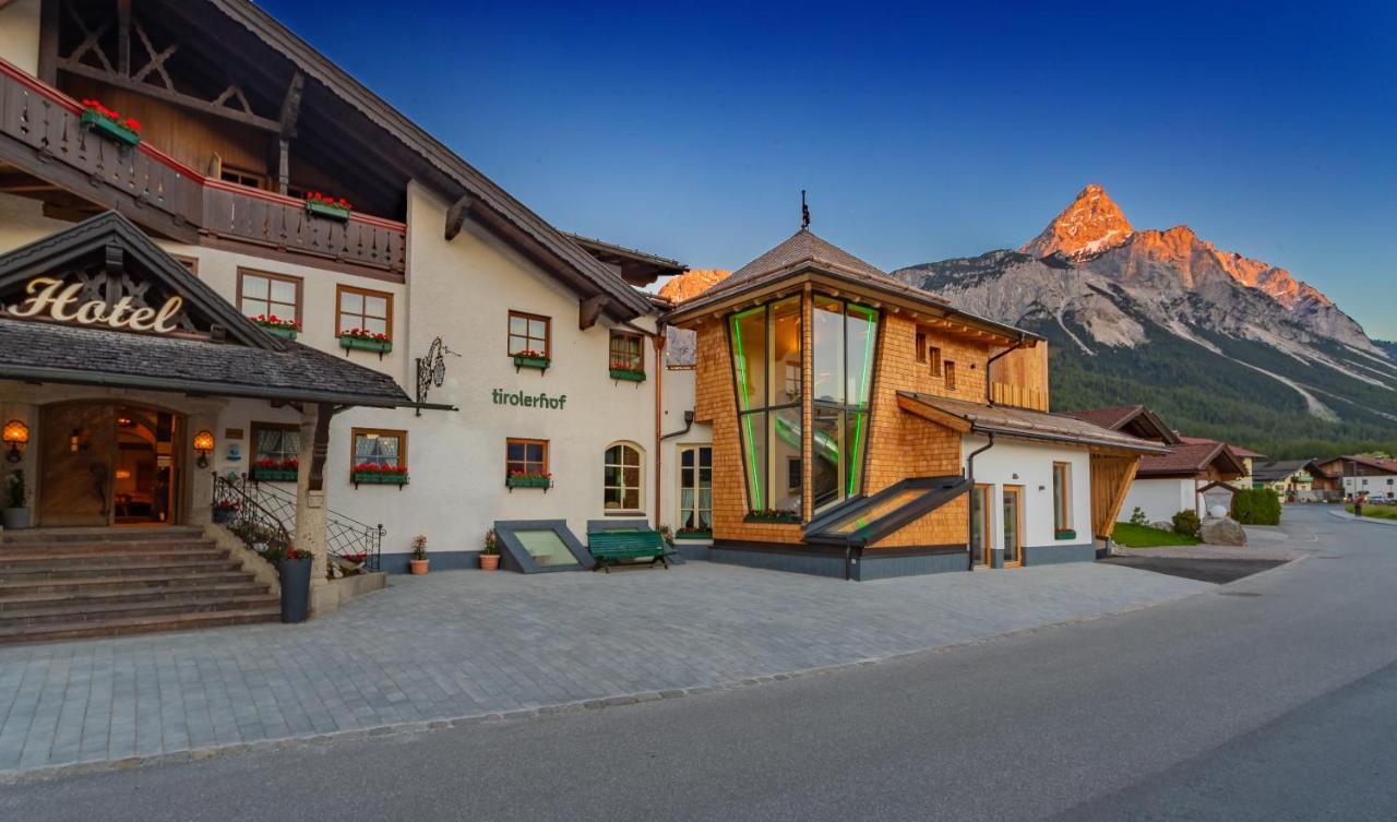 Hotel Tirolerhof - Familotel Zugspitze Ehrwald Eksteriør bilde