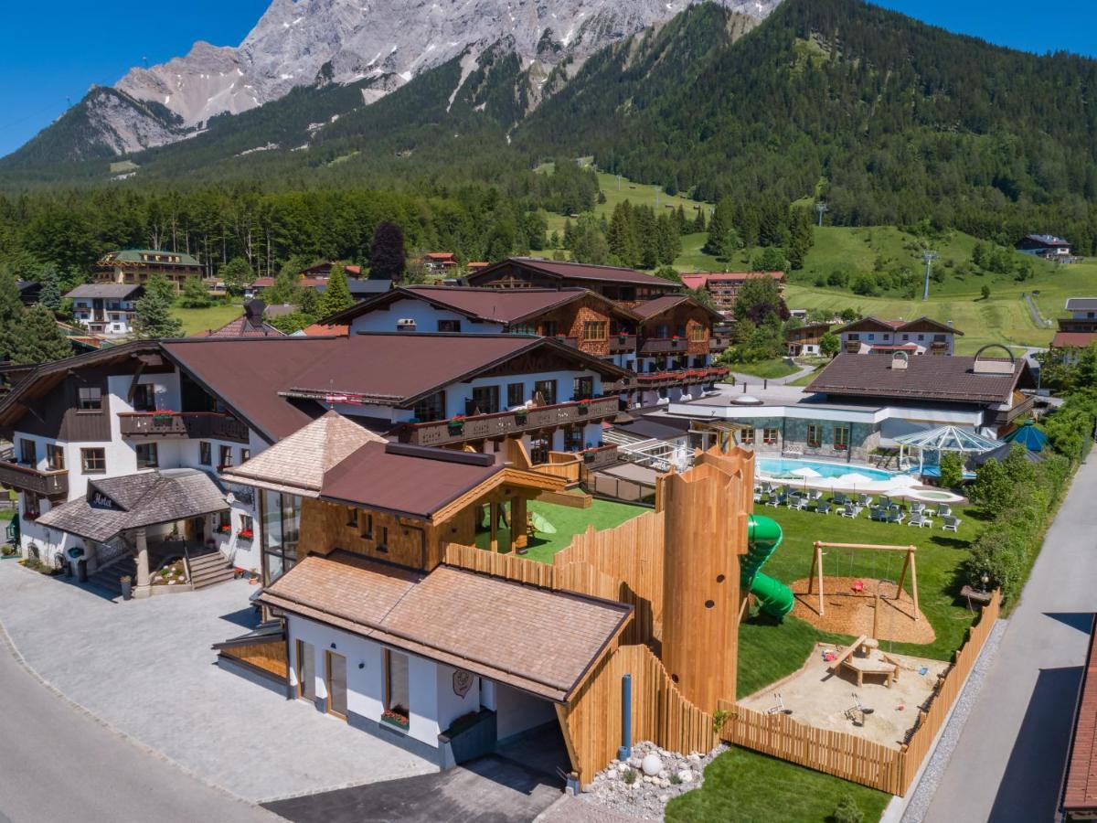 Hotel Tirolerhof - Familotel Zugspitze Ehrwald Eksteriør bilde