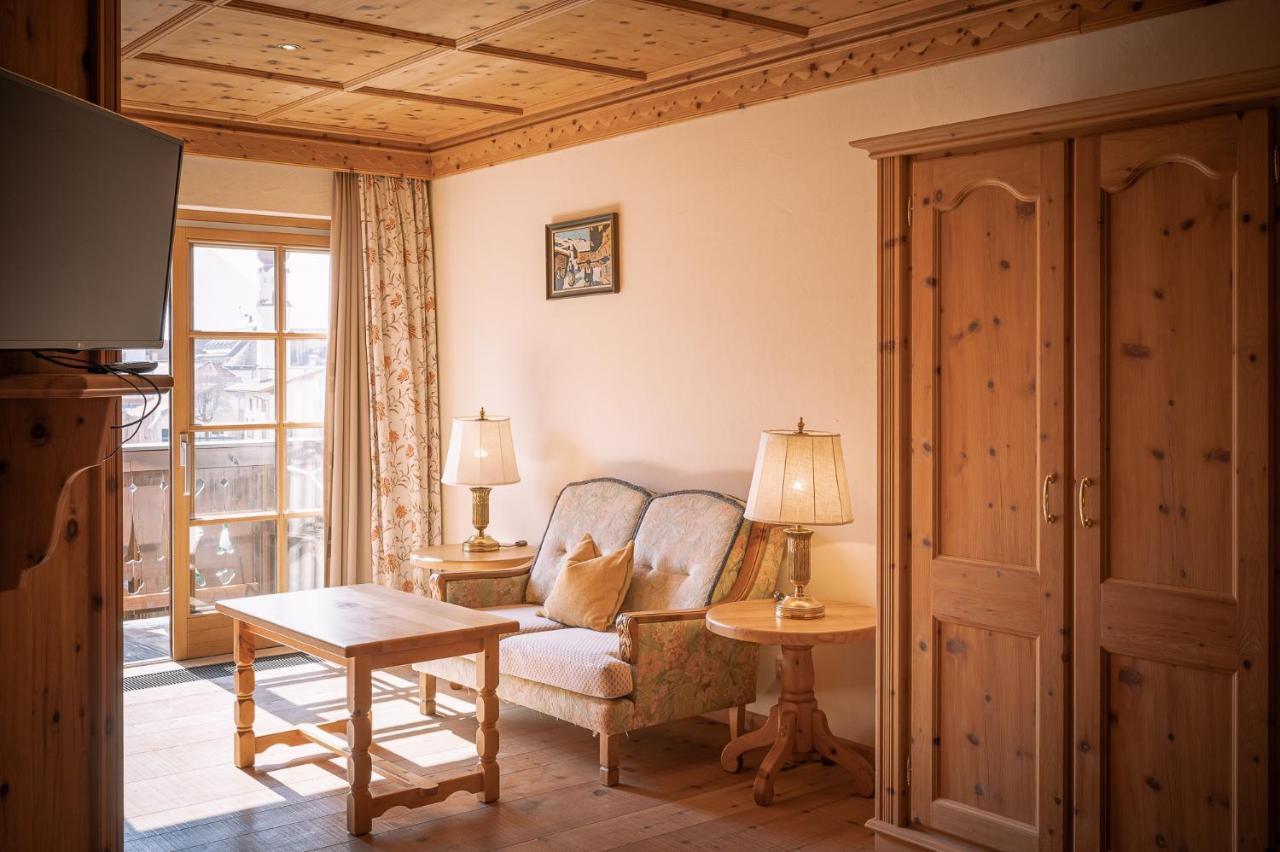 Hotel Tirolerhof - Familotel Zugspitze Ehrwald Eksteriør bilde