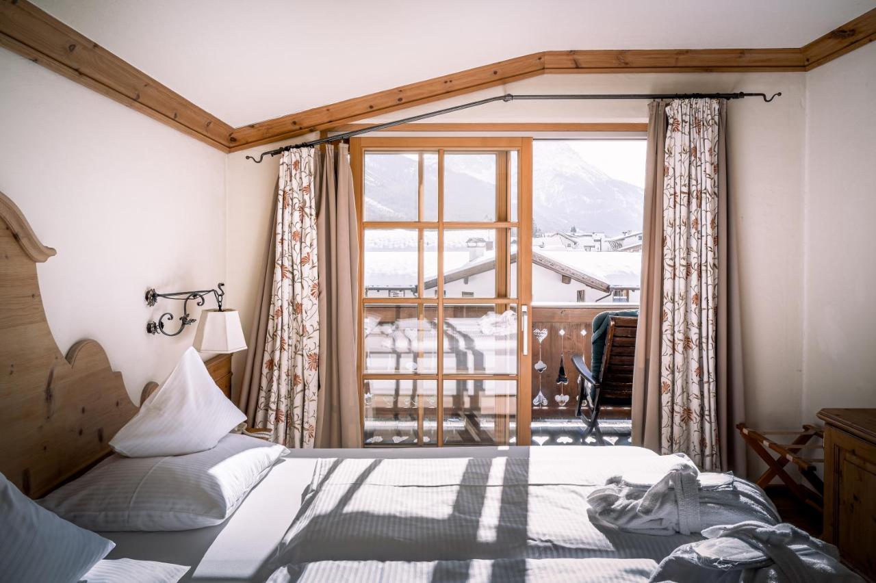 Hotel Tirolerhof - Familotel Zugspitze Ehrwald Eksteriør bilde