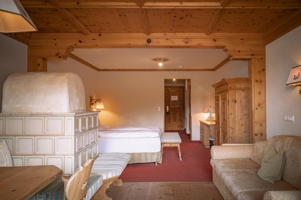 Hotel Tirolerhof - Familotel Zugspitze Ehrwald Eksteriør bilde
