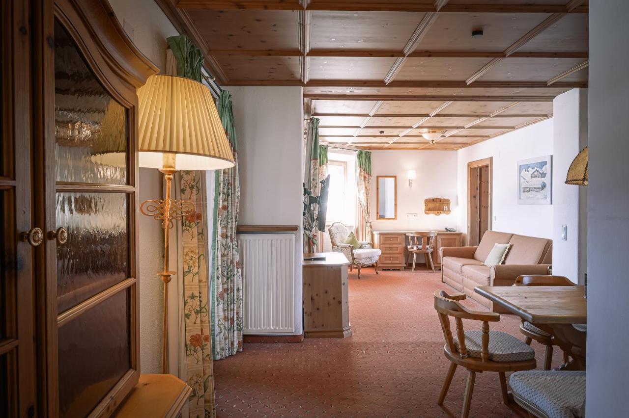 Hotel Tirolerhof - Familotel Zugspitze Ehrwald Eksteriør bilde